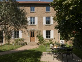 La Maison Des Monts D Or jardin, detente, apéro